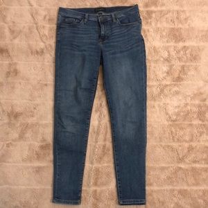 Banana Republic Sculpt Skinny Jeans. Women’s size 8